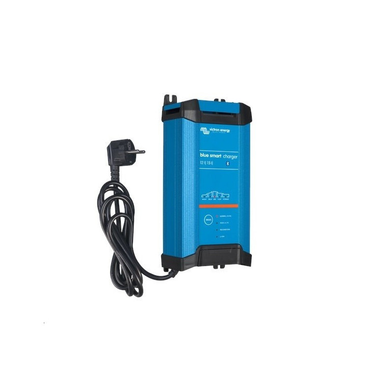 Blue Smart IP22 Charger 12/15(3) 23