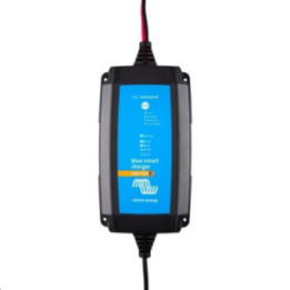 Blue Smart IP65 Charger 24/13(1) 12