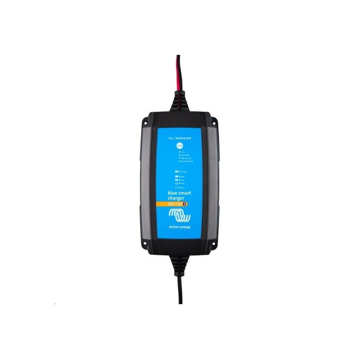 Blue Smart IP65 Charger 24/13(1) 12